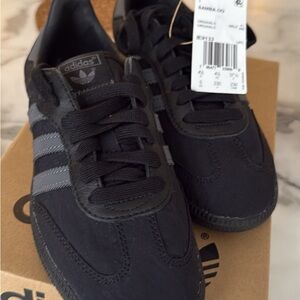 Adidas Men's Black and Gray Samba Sneakers